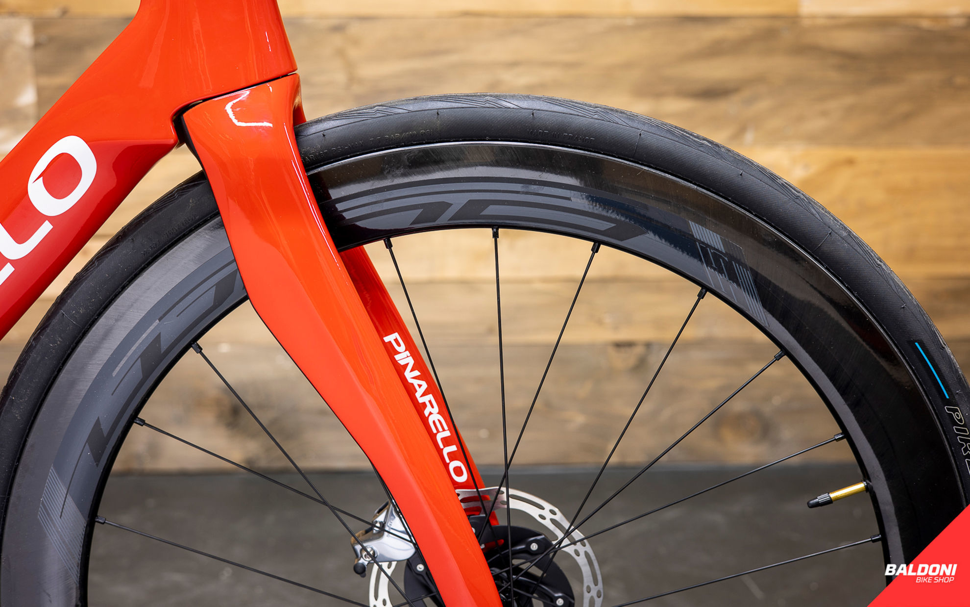 PINARELLO F12 441DISC METEOR RED TG55- Baldoni Bike Shop Forlì